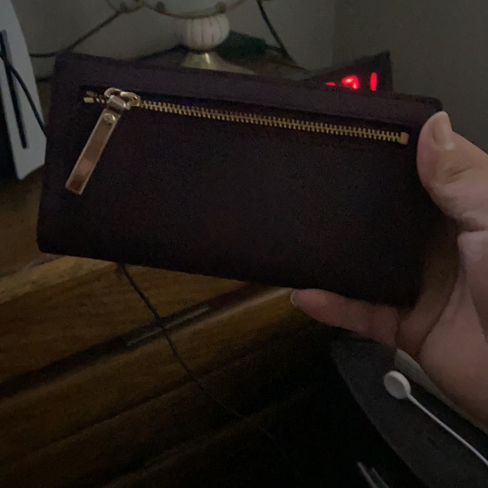 Kate Spade wallet!! - Picture 3 of 3